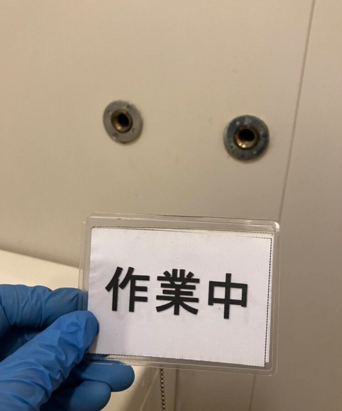 浴室蛇口の交換作業中