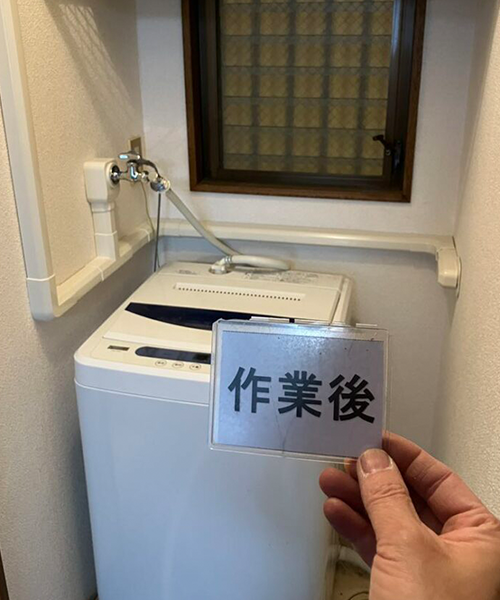 階下漏水を配管モールを使用して修繕