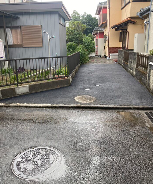 バルブの水漏れ修理と道路の舗装工事の完了