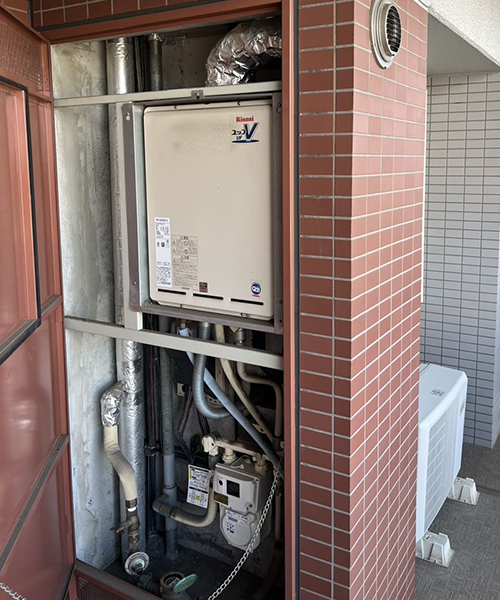 故障したRinnnai給湯器