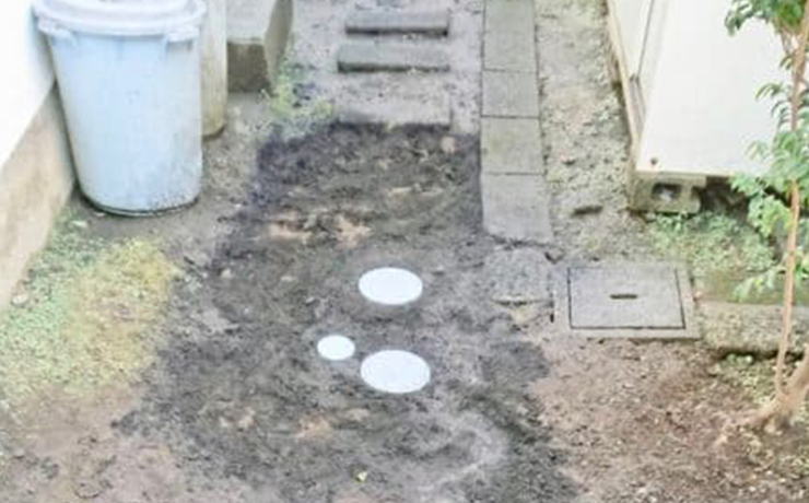町田市で屋外排水桝を石桝から塩ビ桝に交換