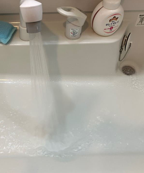水の出を改善後の洗面台の蛇口