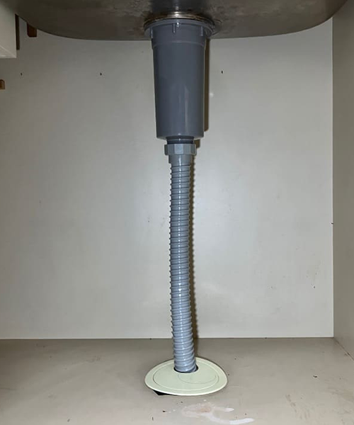 排水栓を交換してキッチンの水漏れ修繕