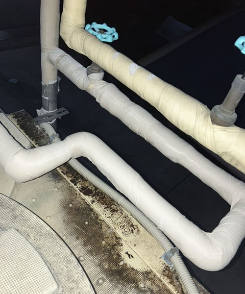 給水管の一部を交換して保温材の巻き直し