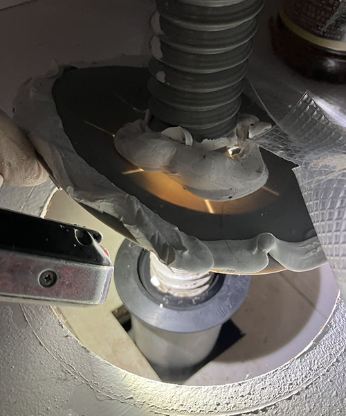 外れた防臭キャップ