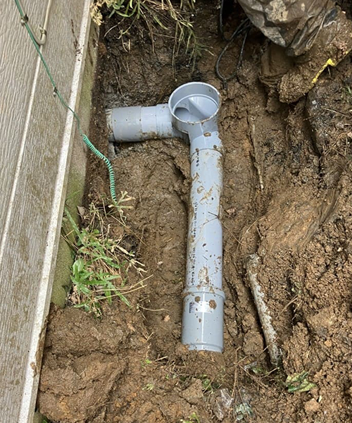 屋外の桝交換作業