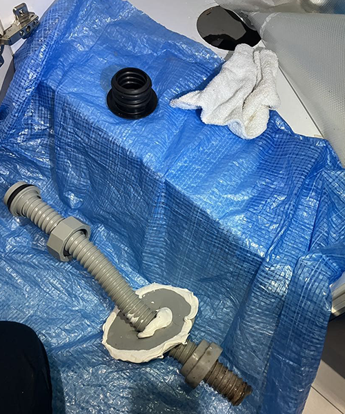 防臭キャップの交換作業