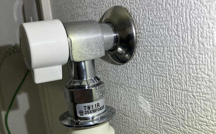 吉川市で洗濯機蛇口をTOTOの「TW11R」に交換