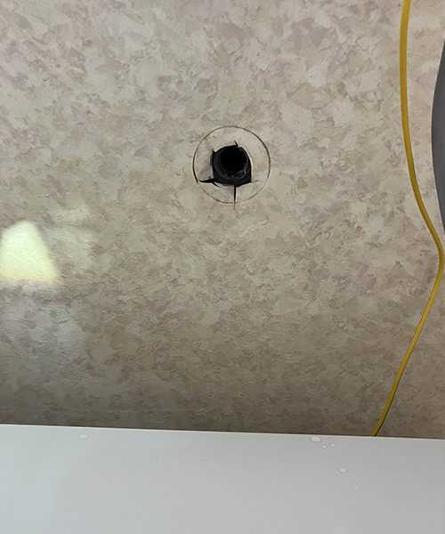 洗濯機用水栓の交換作業