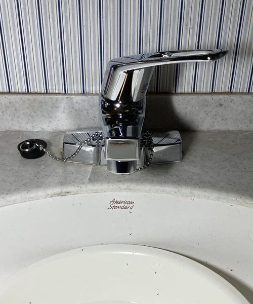 TOTOの台付シングル混合水栓「TLHG30AER」に蛇口交換