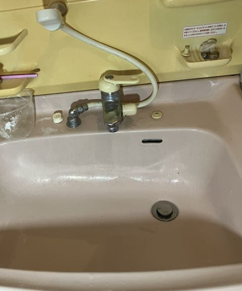 吐水口から水漏れする洗面蛇口