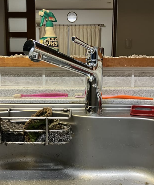 TOTOのキッチン蛇口に交換して水漏れ修理