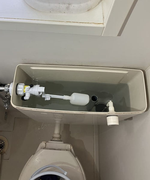 ボールタップを交換してトイレ修理