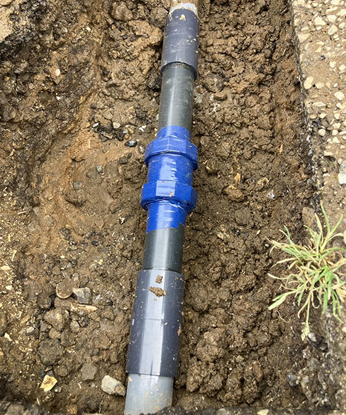 給水管を交換して水漏れ修理