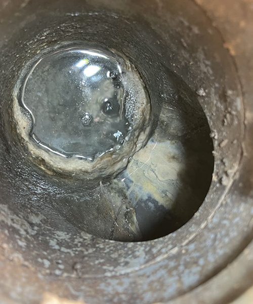 屋外桝の排水詰まりが発生